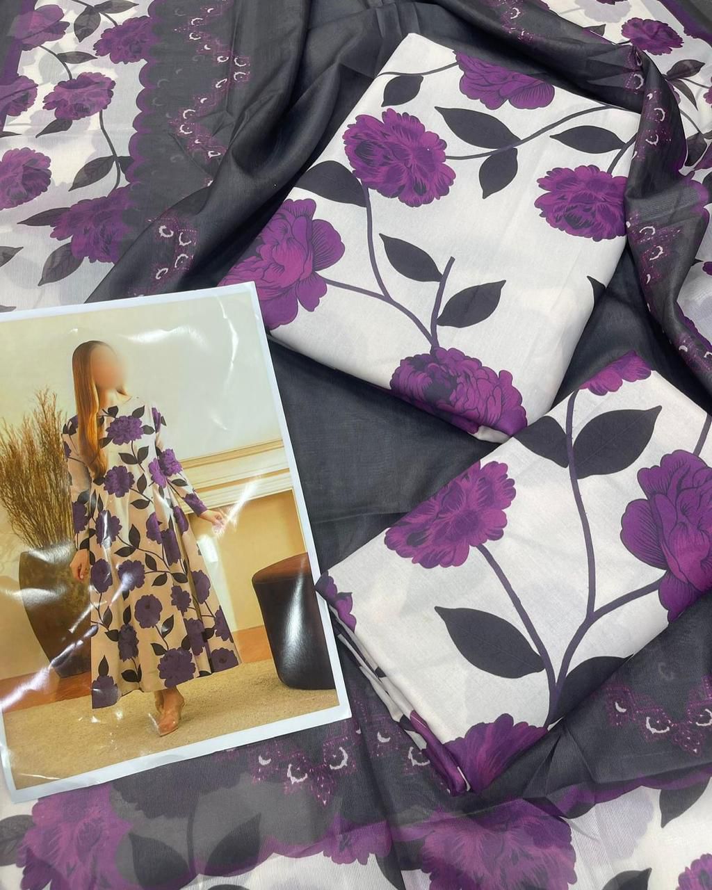 Printed Lawn 3Piece suit