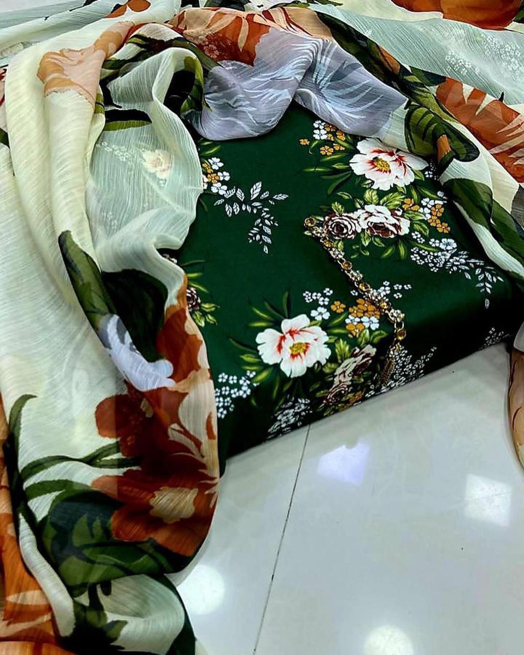 Printed Lawn 3Piece suit