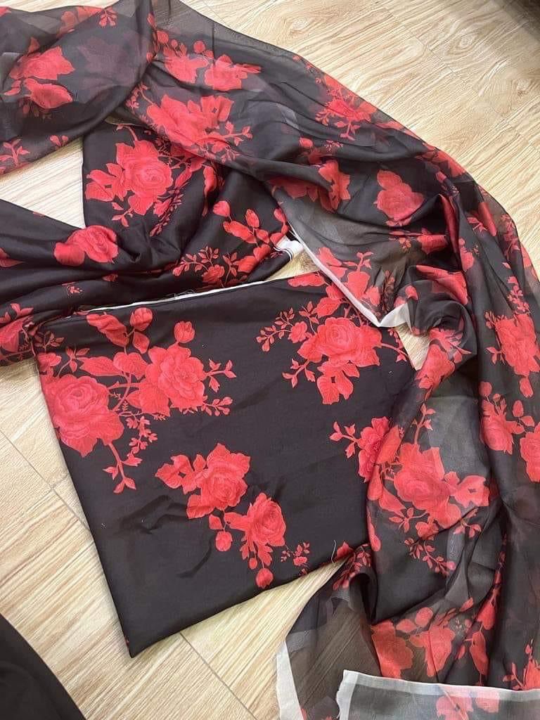 Printed Lawn 3Piece suit