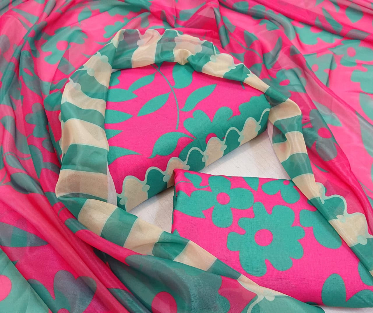 Printed Lawn 3Piece suit